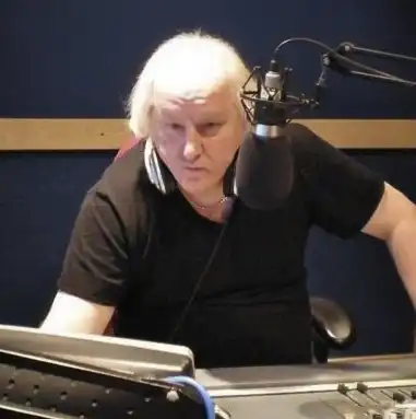 Andy Fox